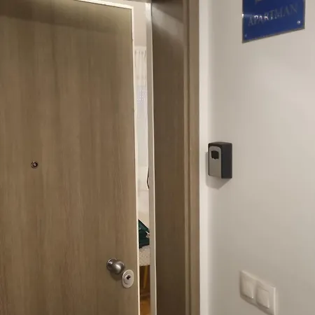 Amaros Apartman *