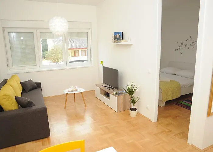 Amaros Apartment