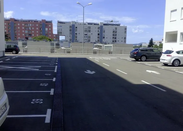 Apartman Amaros Zára