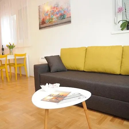 Appartamento Amaros Zara